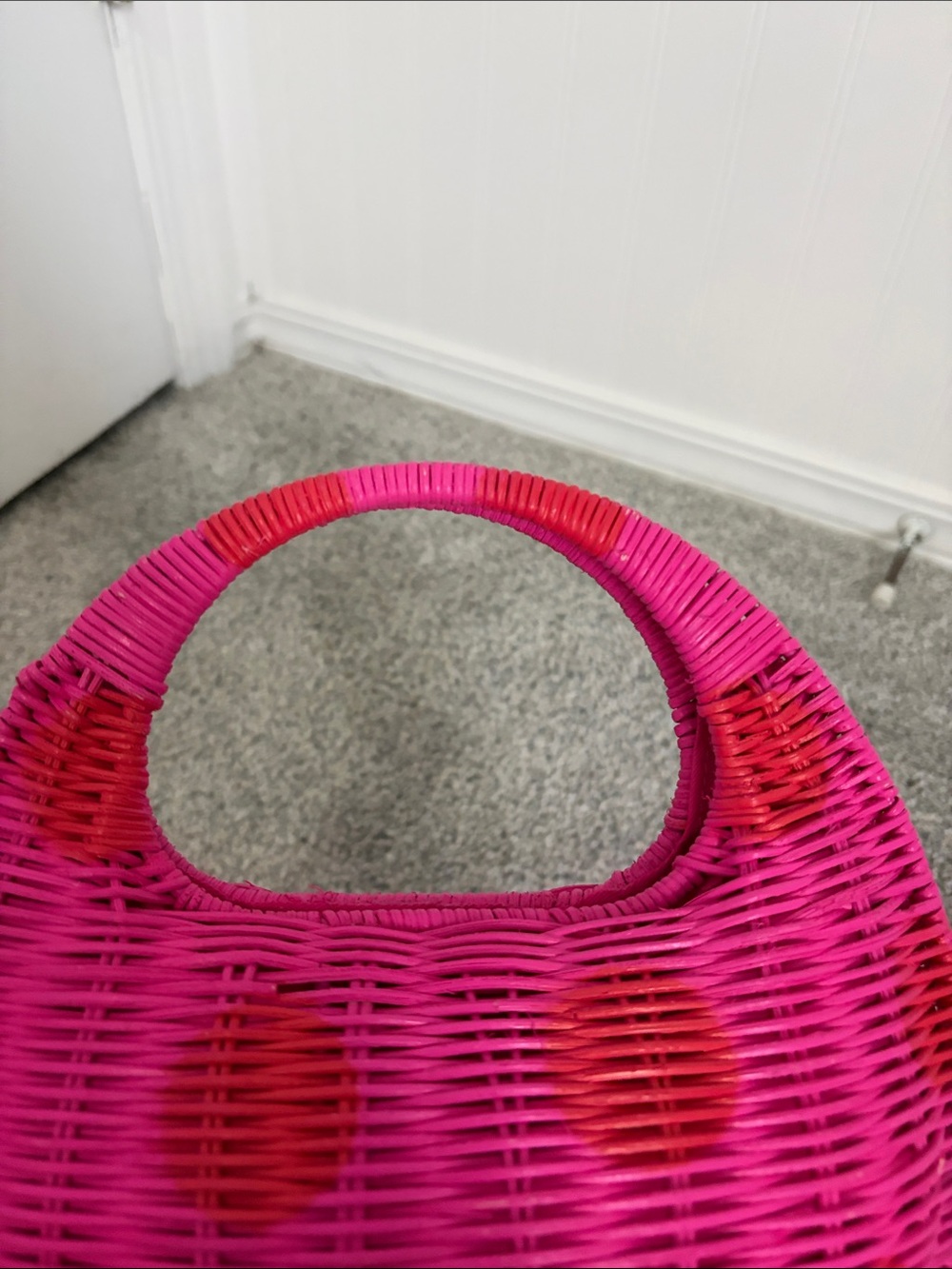 kate spade by target Hot Pink and Red Woven Round Mini Bag - Picture 4 of 4